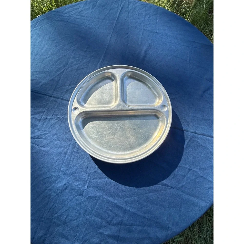 Vintage Aluminum Divided Mess Trays Set of 6 – Military Cafeteria Style Plates